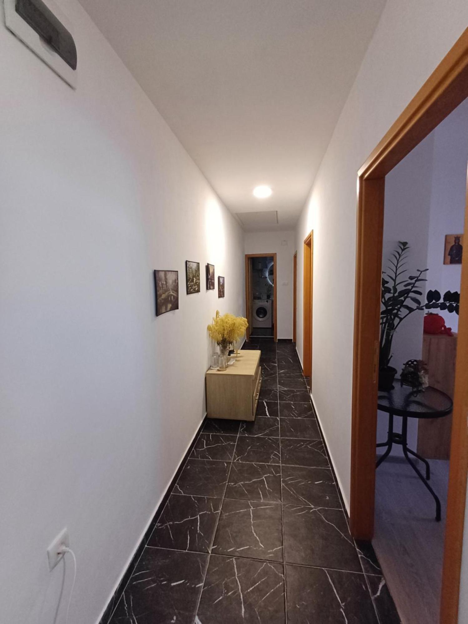 Peaceful Apartment Плужине Экстерьер фото